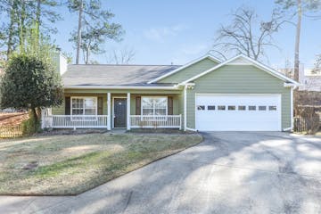 852 New England Ct Lawrenceville, GA 30046